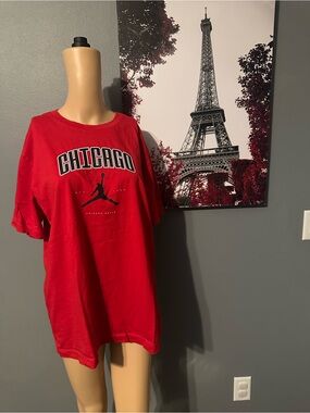 Men’s Nike Chicago Bulls Red Graphic Tee with Jumpman Logo